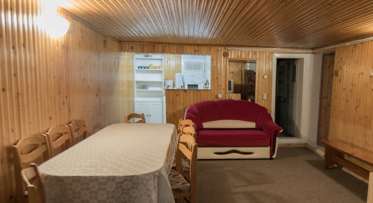 Cabana Cabana Cetina Belis